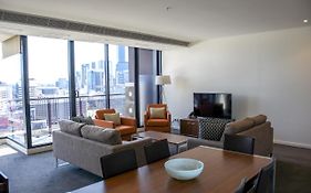 Melbourne Short Stay Apartments On Whiteman 4*